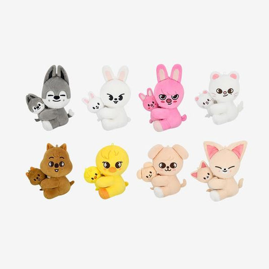 Stray Kids <dominATE : celebrATE> Merch (SKZOO MAGNET PLUSH SET)