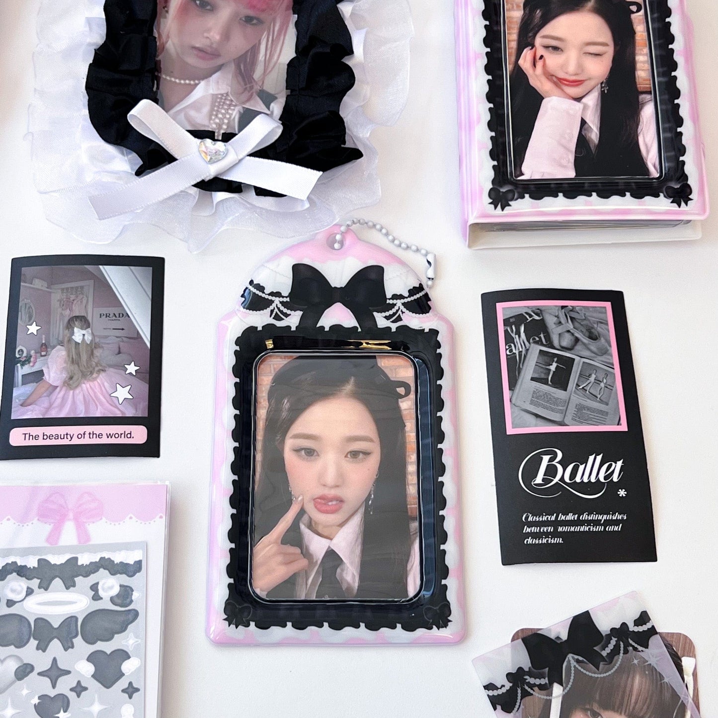 MINS STUDIOS Gothic Princess Card Holder