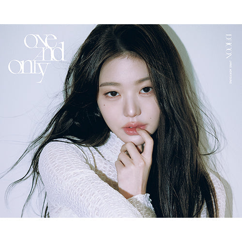 IVE - DICON VOLUME No 31 JANG WONYOUNG ONE AND ONLY (A - TYPE)