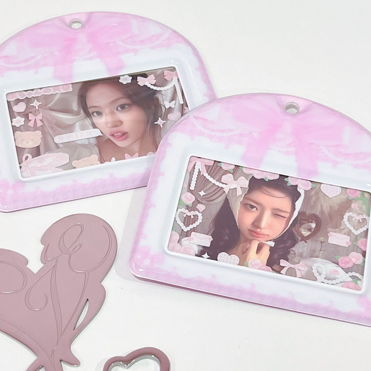 MINS STUDIOS Princess Horizontal Card Holder
