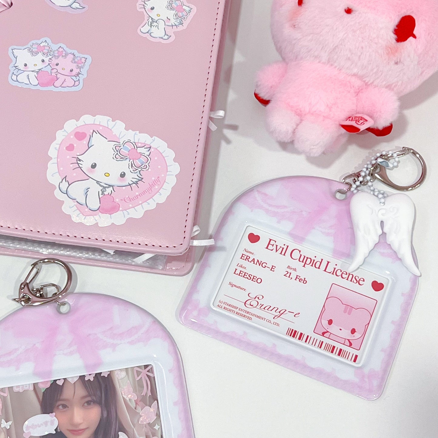 MINS STUDIOS Princess Horizontal Card Holder