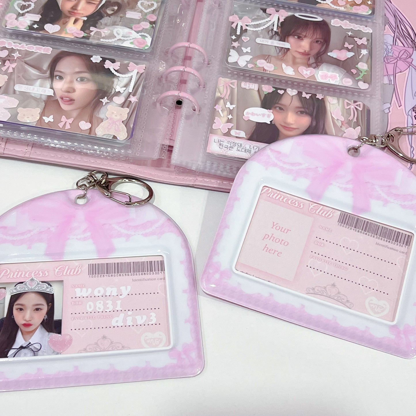 MINS STUDIOS Princess Horizontal Card Holder