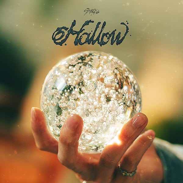 Stray Kids - Hollow [3rd JP Mini Album - Regular Edition]